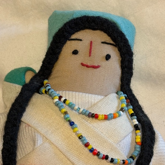 3 Native Cloth hand-made dolls. - Picture 7 of 9